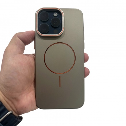 Ốp lưng 15 Pro Max Likgus 